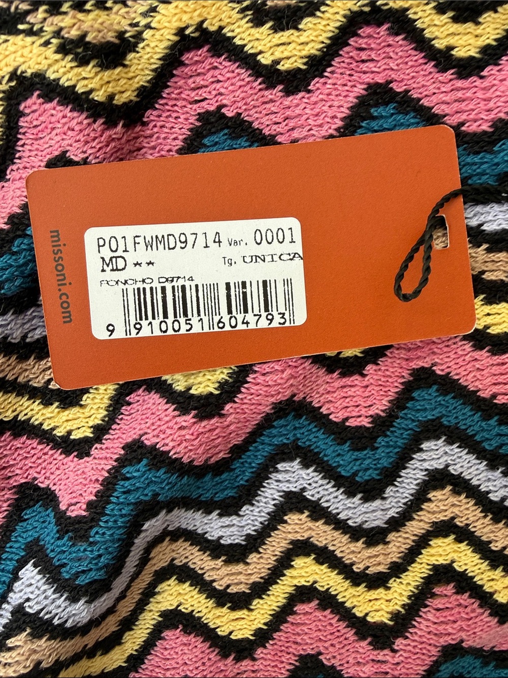 NWT Missoni Iconic Zig Zag Poncho Shawl Scarf - Picture 3 of 4